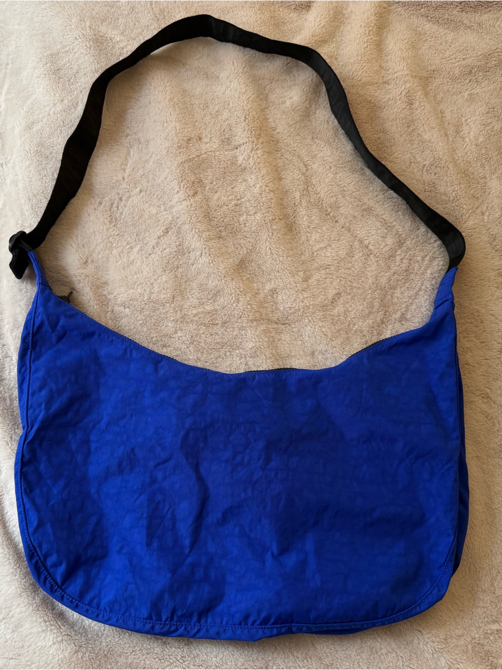BAGGU Large Nylon Crescent Bag Lapis - Picture 14 of 15